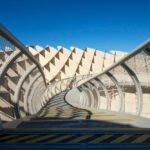 Архитектурный бетон и металл — супермодное сочетание фактур